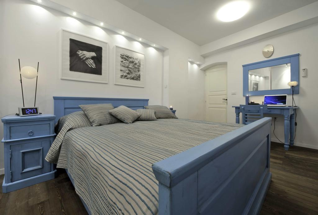 Apartment Whooart Komiza Ngoại thất bức ảnh